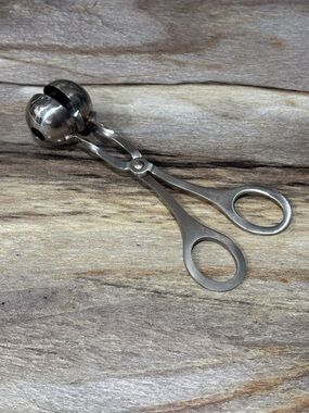 Stainless Steel Meatball Scoop Cookie Dough Ball Maker 6.5” Kitchen.